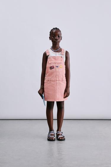 Zara Сарафан с нашивками купить с доставкой.