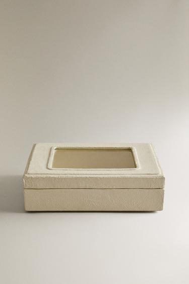 Zara Коробка из бумаги купить с доставкой.