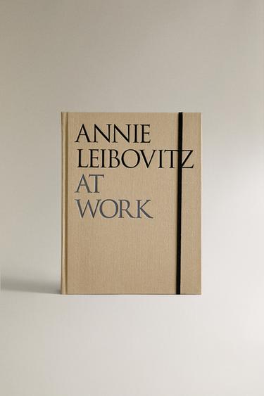Zara Книга «ANNIE LEIBOVITZ: AT WORK» (на английском)