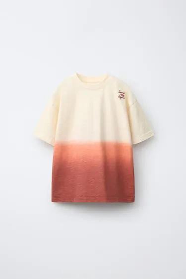 Футболка с эффектом Deep Dyed