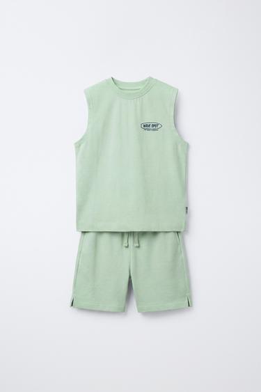 Zara Комплект из футболки и шортов с надписью