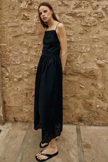Zara Платье миди с ажурной вышивкой