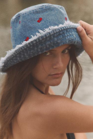 Zara Джинсовая панама с вышивкой «сердца» купить с доставкой.