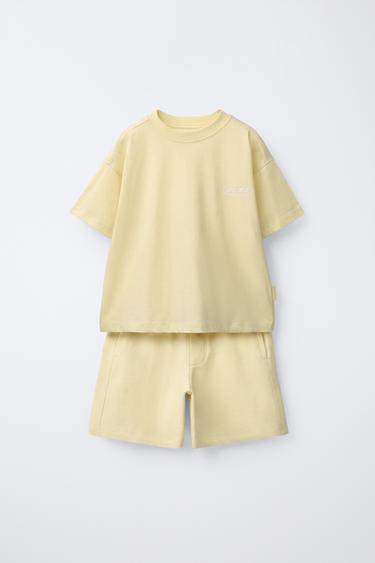 Zara Комплект из футболки и шортов с надписью