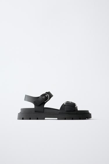 Zara Сандалии с пряжками