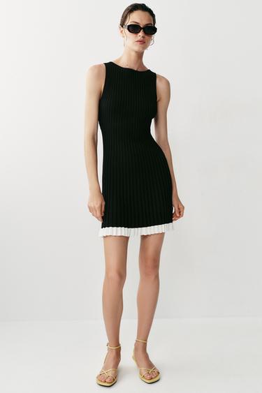 Zara Короткое трикотажное платье в рубчик