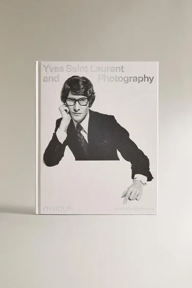 Книга yves saint laurent and photography (на английском языке)- Заказать в России