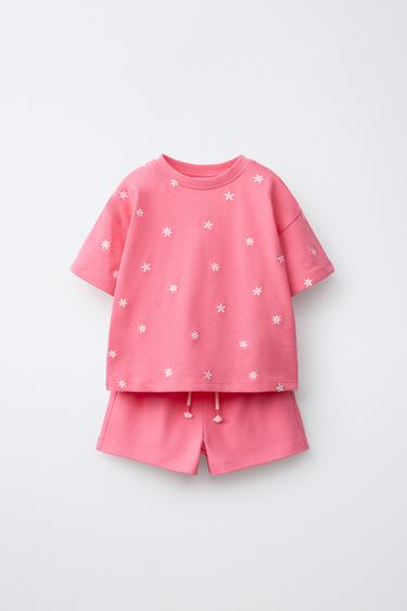 Zara Комплект из футболки и шортов с вышивкой купить с доставкой.