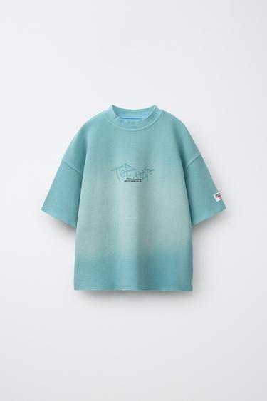 Zara Футболка вафельного переплетения с принтом граффити купить с доставкой.