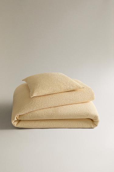 Zara Мини-покрывало с вафельным узором купить с доставкой.