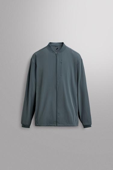 Zara Куртка из высокотехнологичной ткани для тренировок