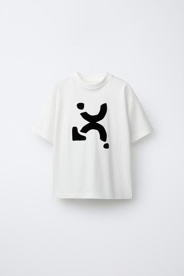 Zara Футболка с рельефным рисунком
