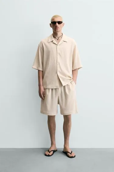 Шорты Relaxed Fit с рельефным узором