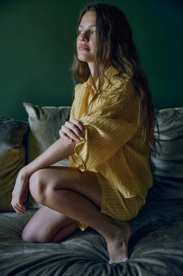 Zara Рубашка в полоску с принтом