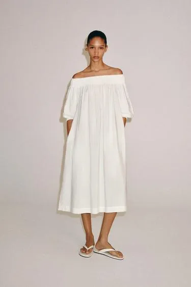 Платье миди с открытыми плечами — коллекция Zara «Zw»