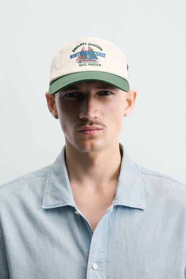 Zara Комбинированная кепка с плоским козырьком купить с доставкой.