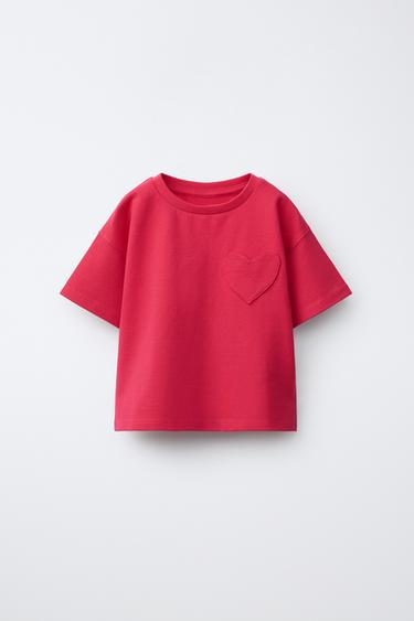Zara Футболка с нагрудным карманом «сердце»