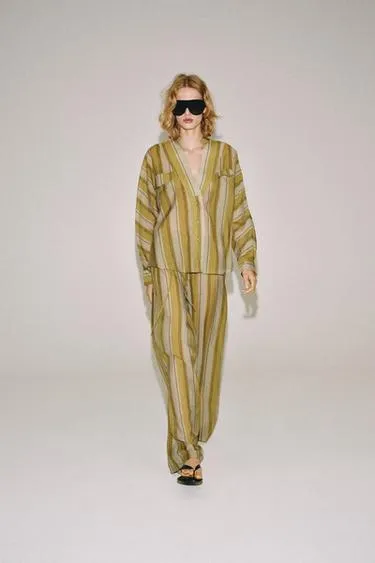 Рубашка в полоску — коллекция Zara «Zw»