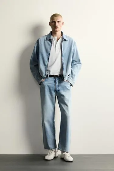 Легкие укороченные джинсы Regular Fit