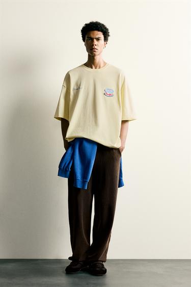 Футболка Relaxed Fit с контрастными нашивками