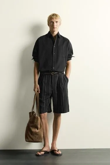 Шорты Relaxed Fit в полоску со складками