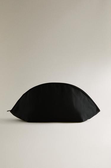 Zara Средняя косметичка из сатина в форме полумесяца