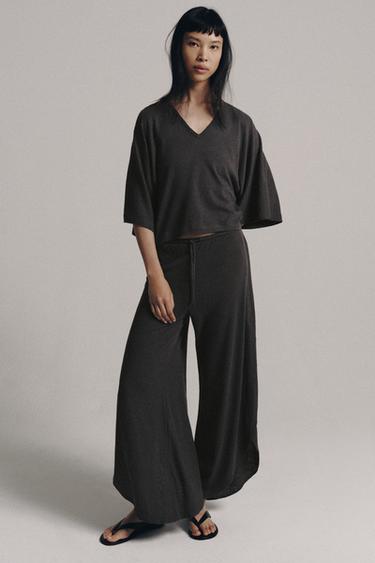 Zara Блуза с V-образным вырезом и льном