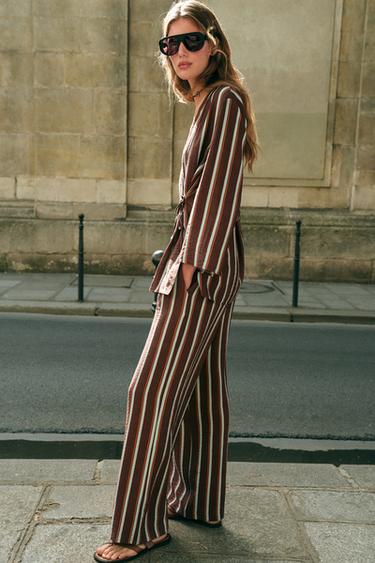 Zara Брюки с широкими штанинами в полоску купить с доставкой.