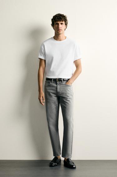 Джинсы Slim Tapered