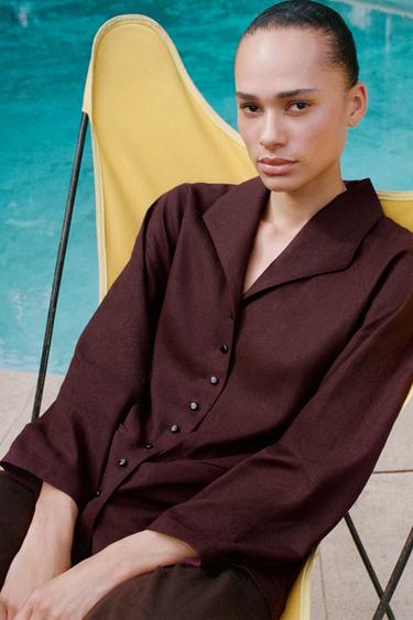Zara Льняная куртка со складкой на спинке