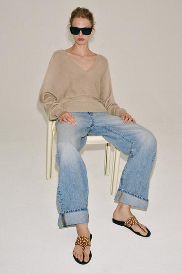 Zara Кожаные фактурные сандалии