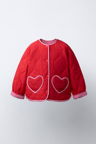 Zara Стеганая куртка с сердечками