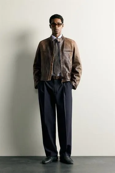 Брюки Relaxed Fit со складками