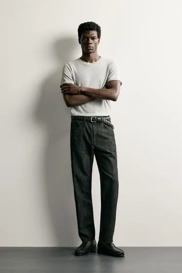 Легкие джинсы Regular Fit- Заказать в России