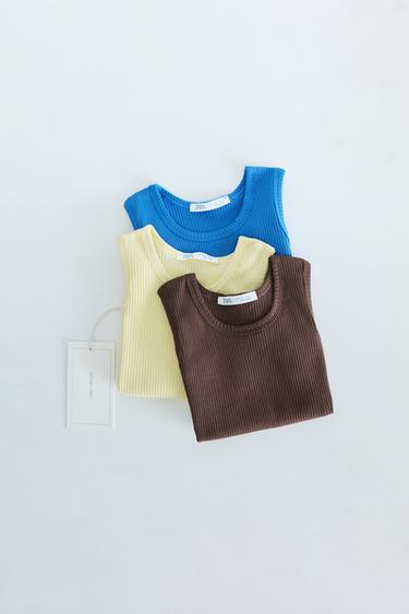 Zara Timeless — набор из трех однотонных футболок в рубчик