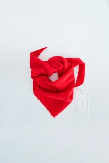 Zara Timeless — треугольный шарф из 100% кашемира- Заказать в России