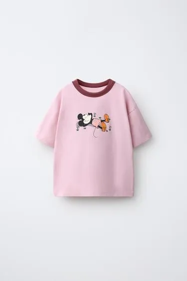 Футболка с принтом Mickey Mouse © Disney- Заказать в России