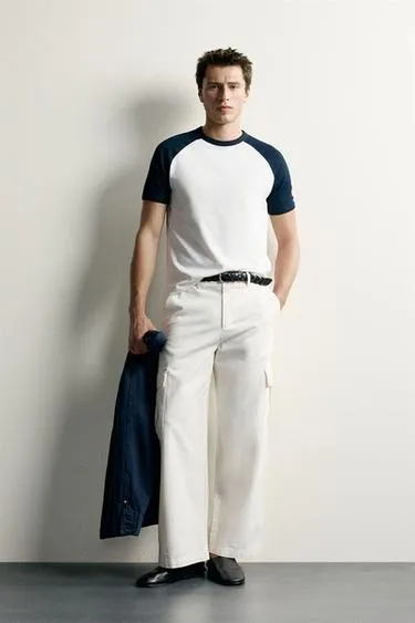 Футболка Relaxed Fit в стиле колор-блок