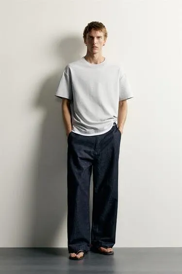 Футболка Relaxed Fit с контрастными деталями
