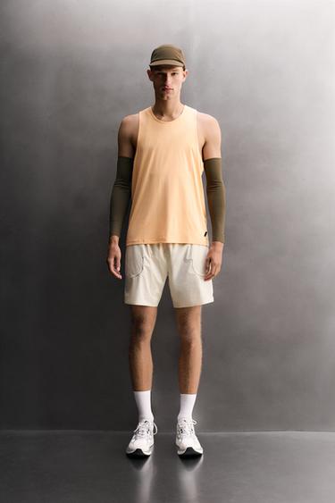 Zara Спортивные шорты для бега 7”