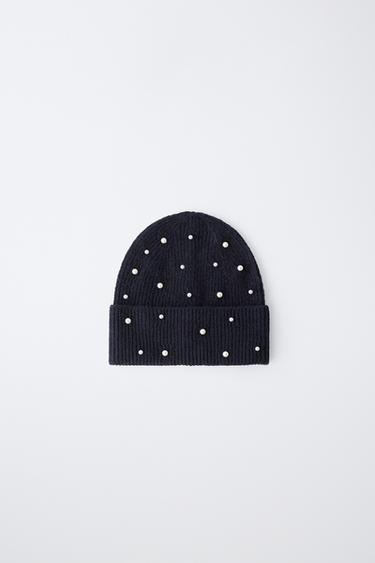 Zara Шапка с бусинами