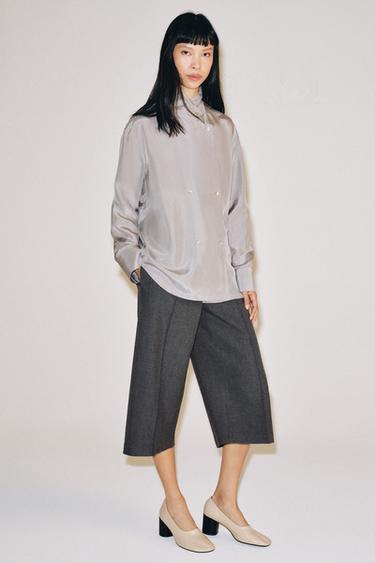 Zara Прямые шорты с защипами — коллекция ZARA «ZW»