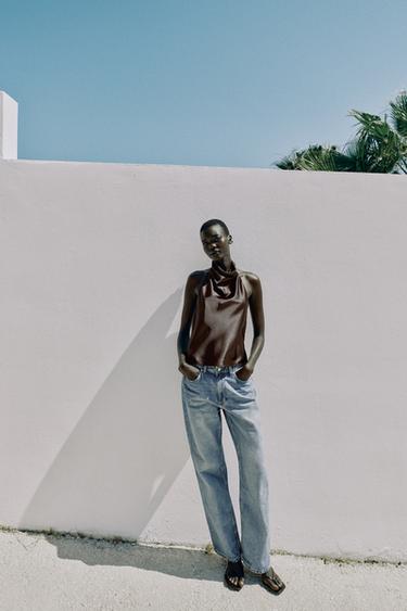 Zara Атласный топ с горловиной халтер купить с доставкой.