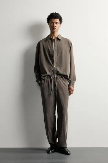 Рубашка Relaxed Fit из струящейся ткани