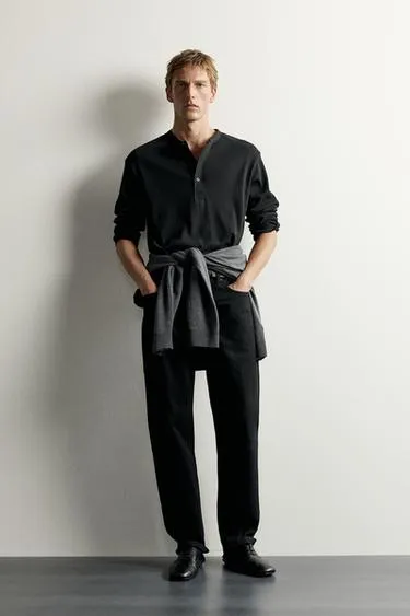Футболка с воротником-хенли Relaxed Fit- Заказать в России