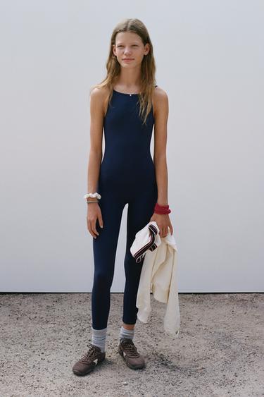 Zara Спортивный комбинезон купить с доставкой.