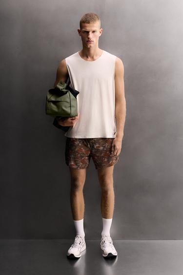 Zara Спортивная сумка 20л купить с доставкой.