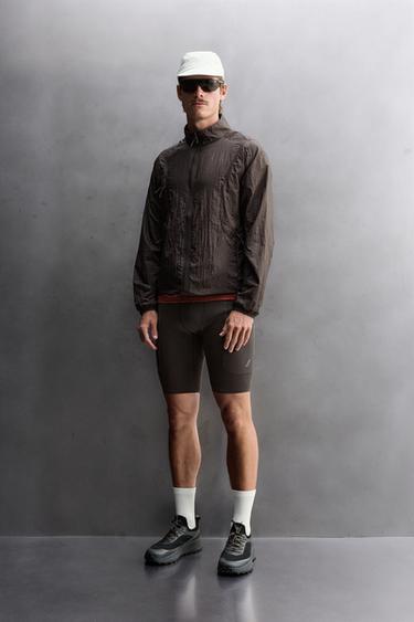 Zara Ветровка RIDAR© X ZARA RUNNING купить с доставкой.