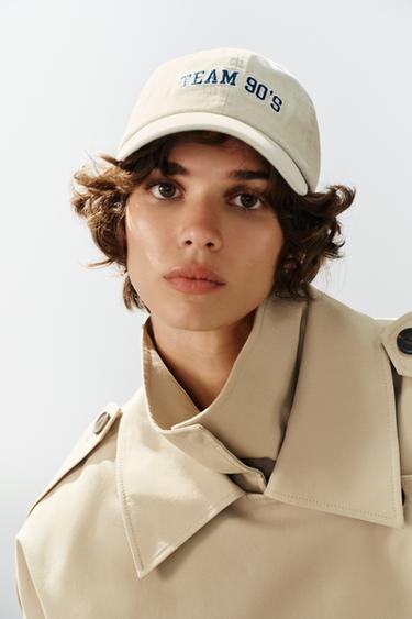 Zara Бейсболка с контрастной вышивкой из твила
