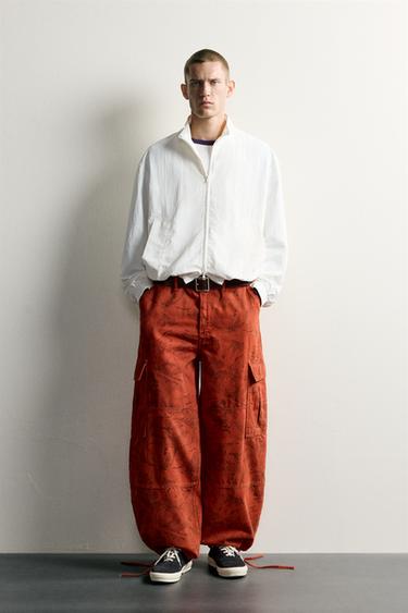 Zara Брюки CARGO свободного кроя с абстрактным принтом